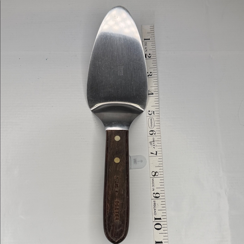 Dexter Stainless Steel Blade with Brown Wood Handle Server Made in USA